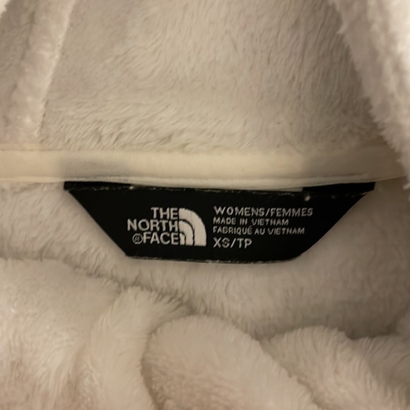 North Face White Fuzzy Sweatshirt - Picture 4 of 5